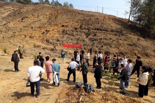 不負(fù)春光好，搶播萬畝林 ——將樂縣村企合作造林工作現(xiàn)場會在福建金森召開